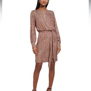 💃🏻Eliza J Gold Sheath Sequined Dress